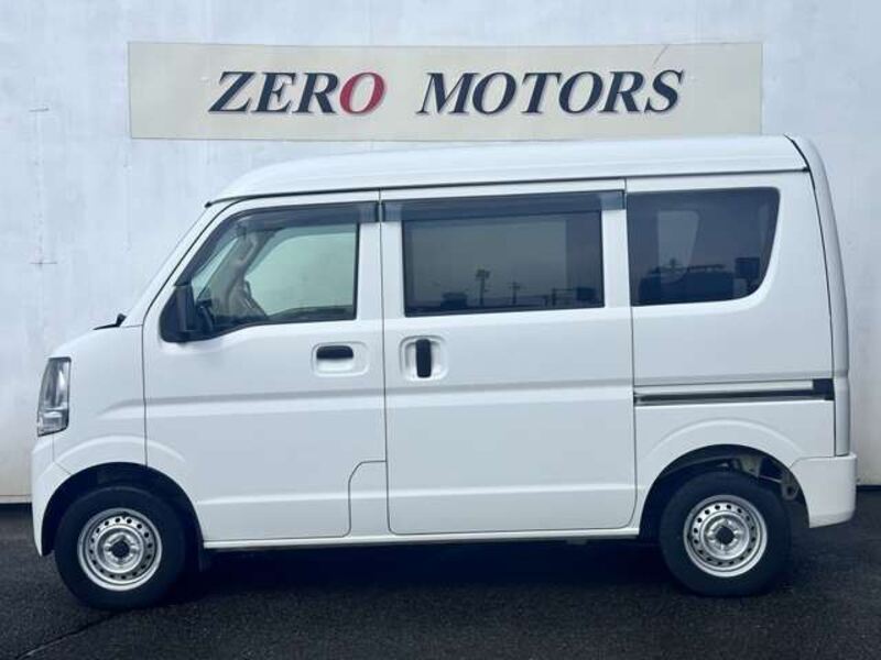 MINICAB VAN