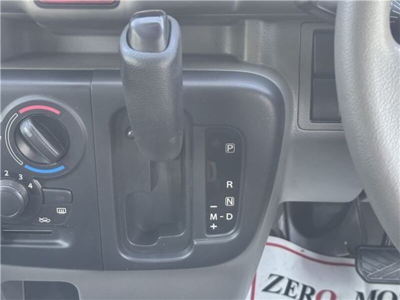 MINICAB VAN