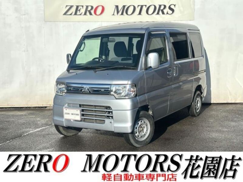 MITSUBISHI MINICAB VAN