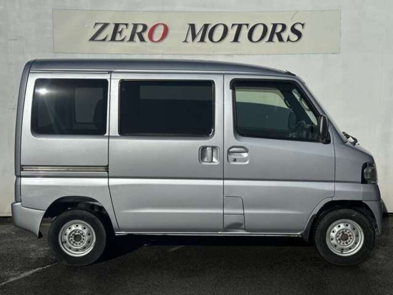 MINICAB VAN