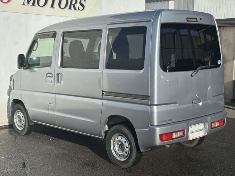 MINICAB VAN