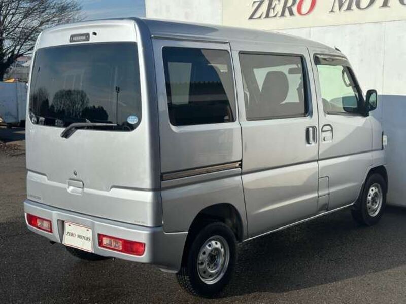 MINICAB VAN