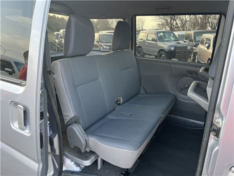 MINICAB VAN