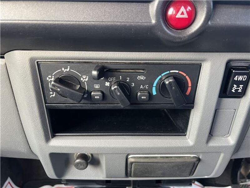 MINICAB VAN