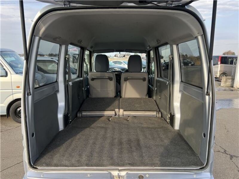 MINICAB VAN