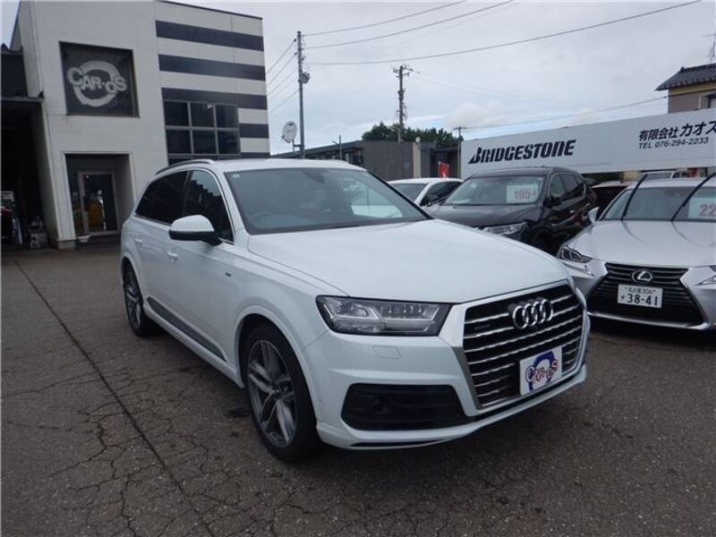Q7