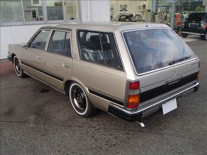 GLORIA WAGON