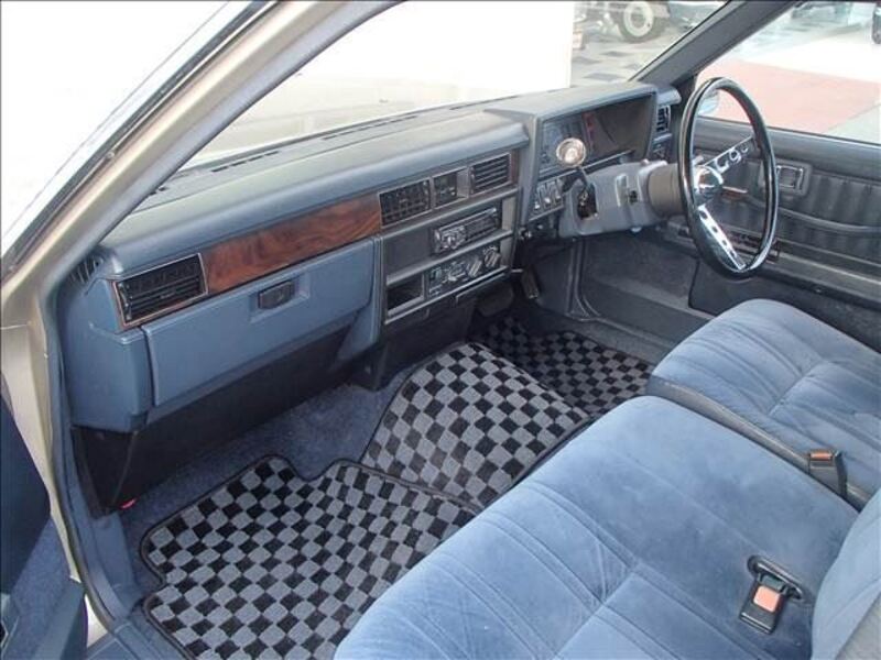 GLORIA WAGON