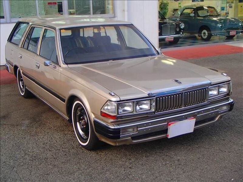GLORIA WAGON