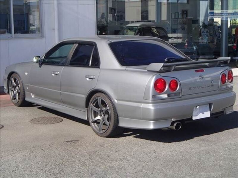 SKYLINE