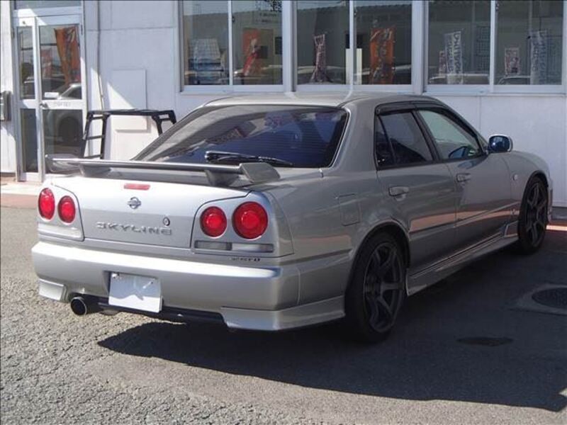SKYLINE