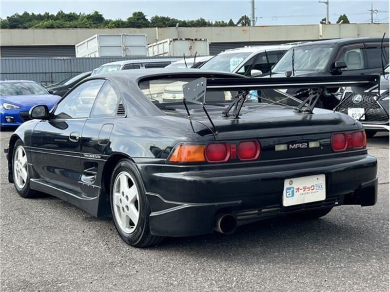 MR2
