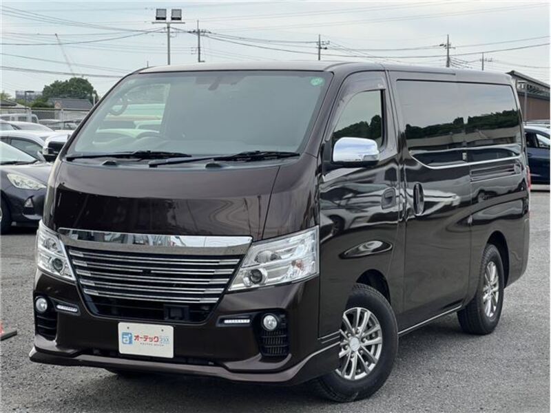 NV350 CARAVAN-0