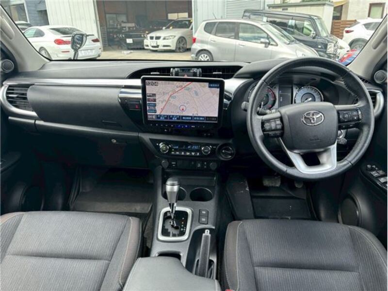 HILUX