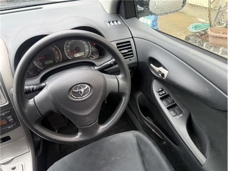 COROLLA FIELDER