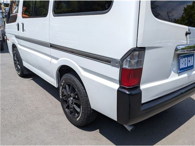 BONGO VAN