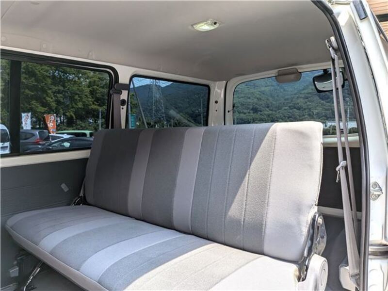 BONGO VAN