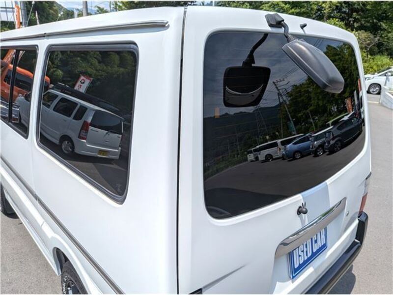 BONGO VAN