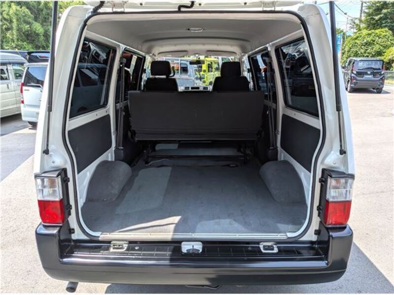 BONGO VAN