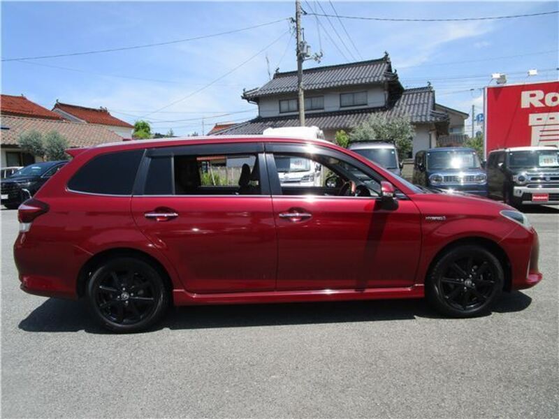 COROLLA FIELDER