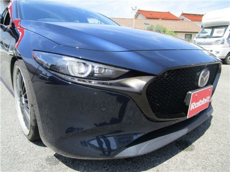 MAZDA3