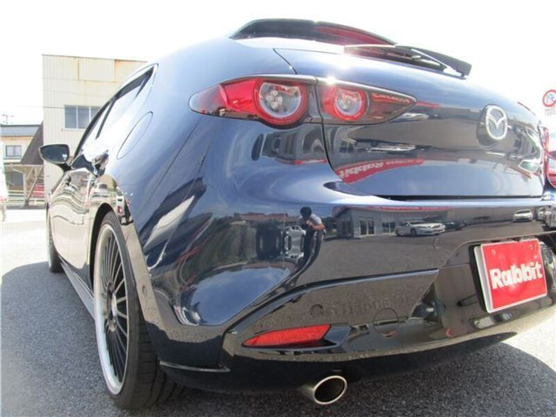 MAZDA3