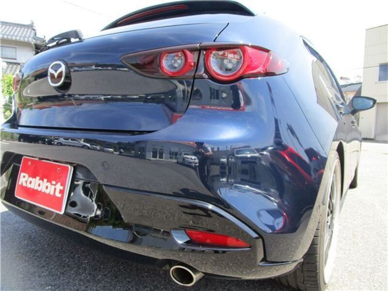 MAZDA3