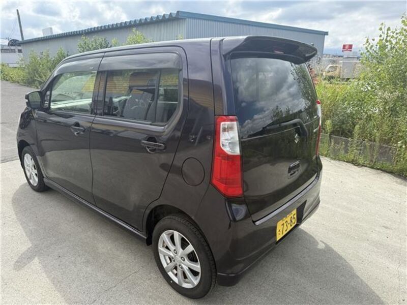WAGON R