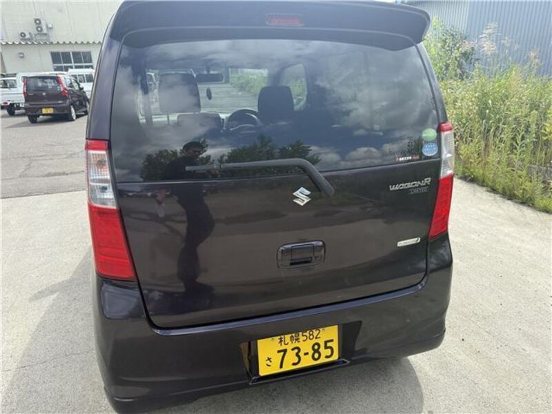 WAGON R