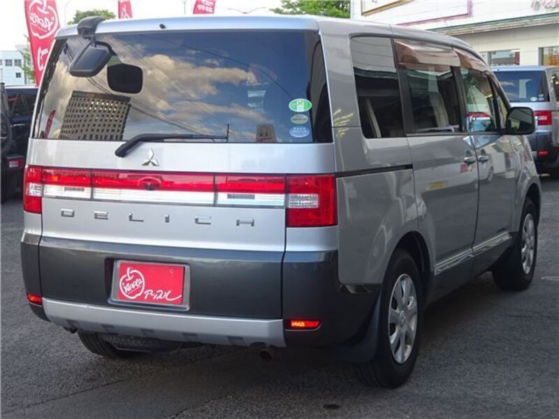 DELICA D5