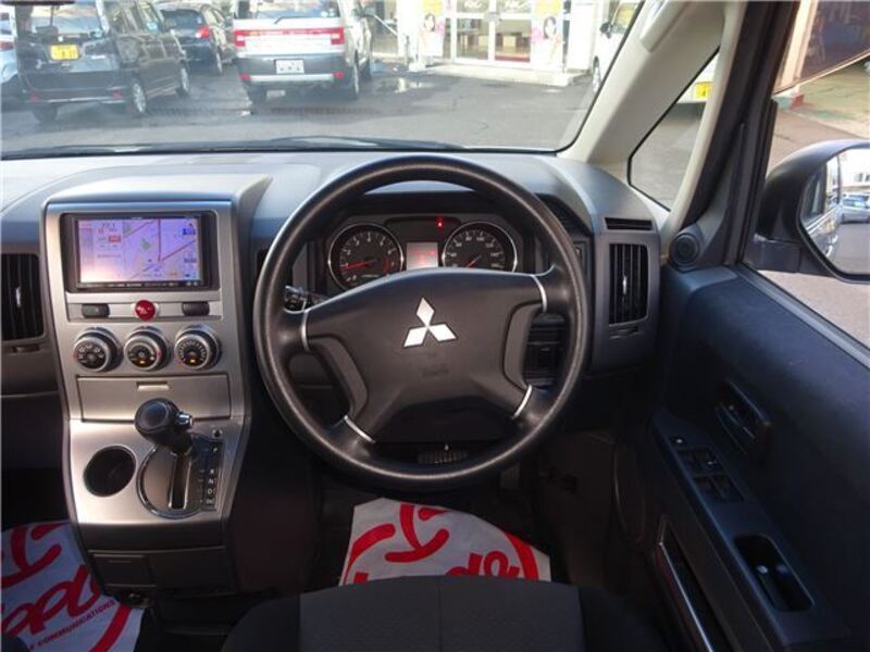 DELICA D5