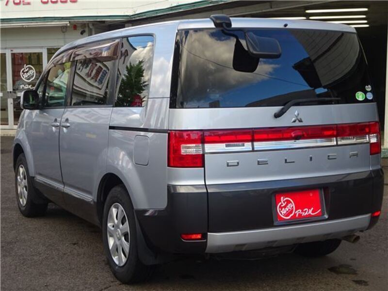 DELICA D5