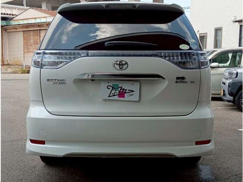 ESTIMA HYBRID