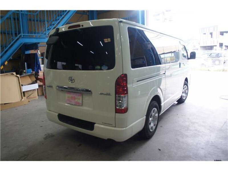 HIACE