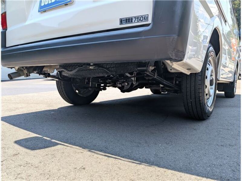 BONGO VAN