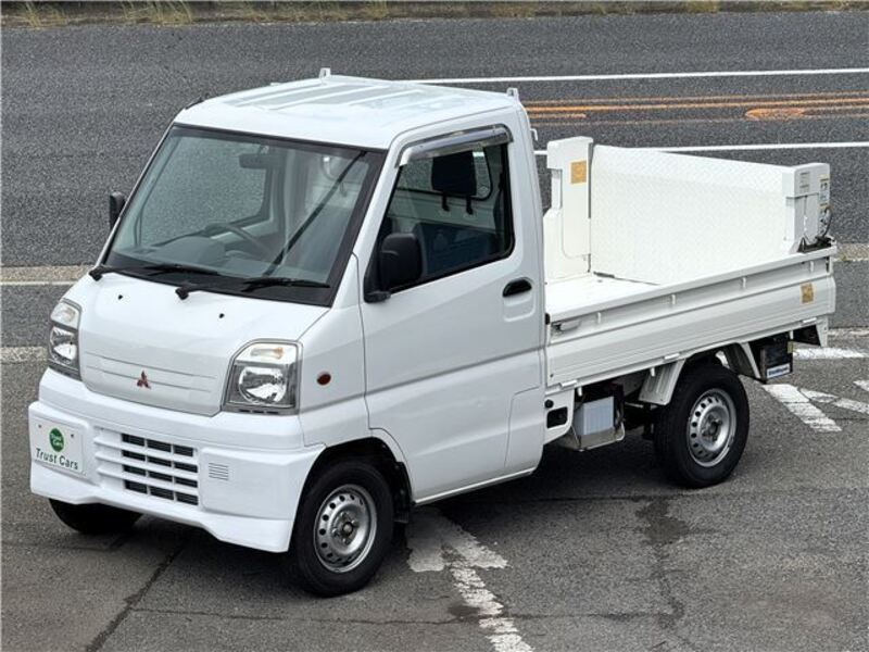 MINICAB TRUCK