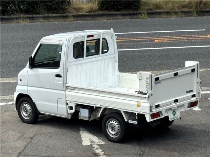 MINICAB TRUCK