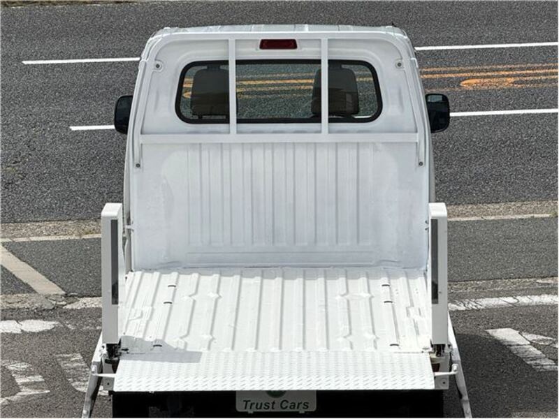 MINICAB TRUCK