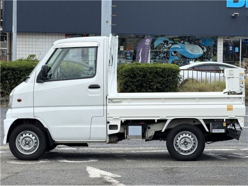 MINICAB TRUCK