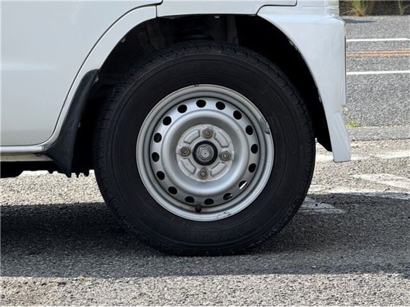 MINICAB TRUCK