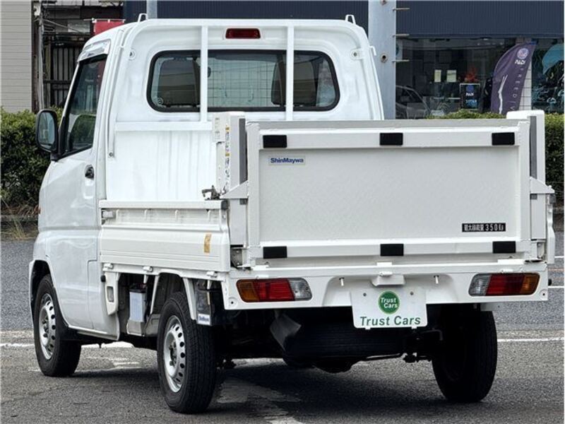 MINICAB TRUCK