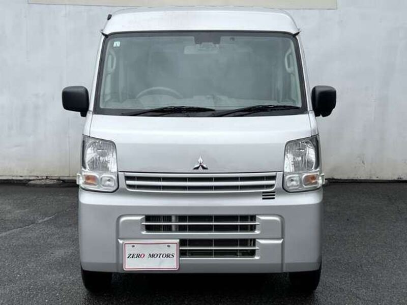 MINICAB VAN