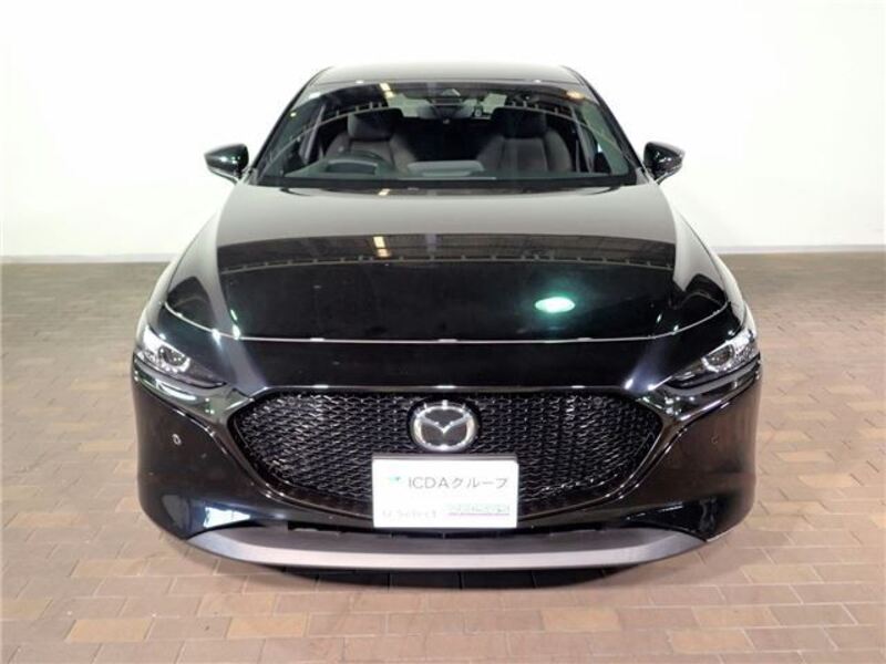 MAZDA3