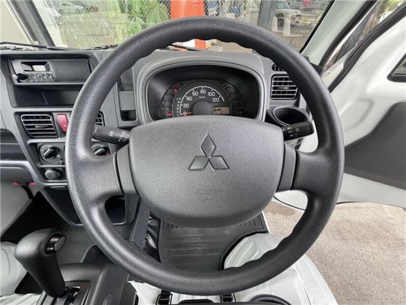 MINICAB TRUCK