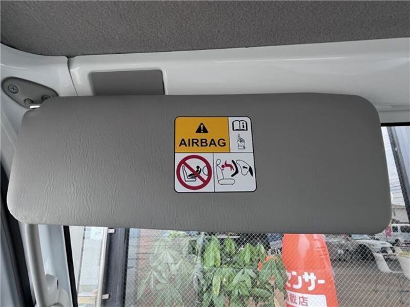 MINICAB TRUCK