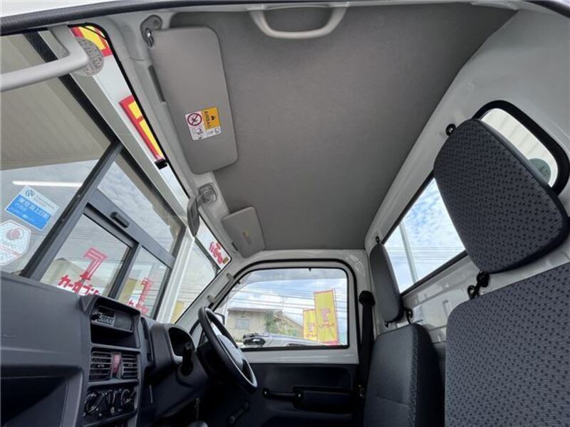 MINICAB TRUCK