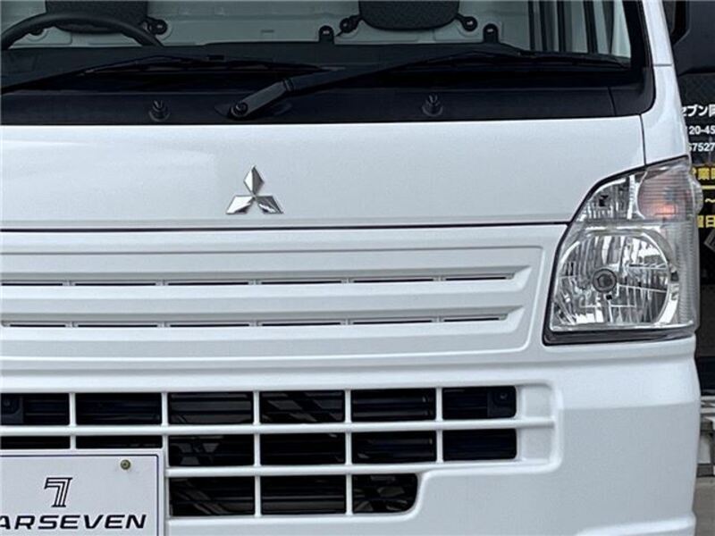 MINICAB TRUCK
