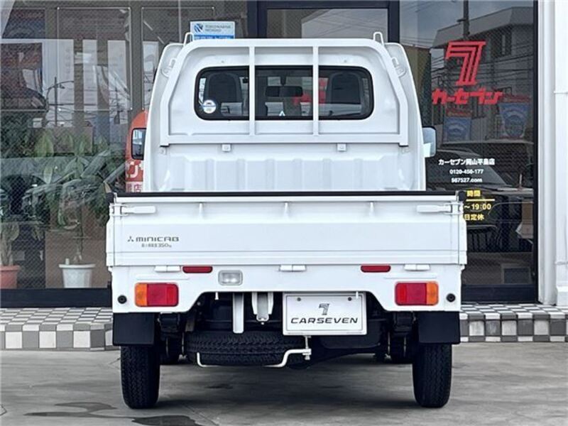 MINICAB TRUCK