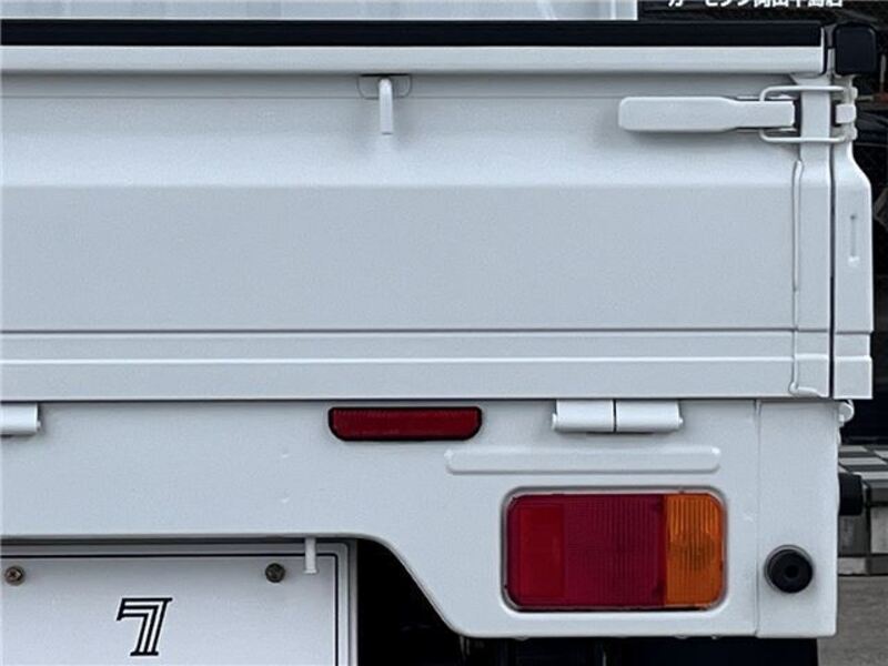 MINICAB TRUCK
