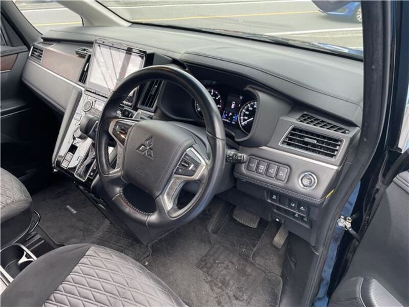 DELICA D5